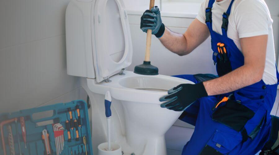 Professional expert plumbing services in Makinen, MN